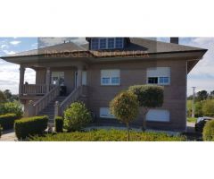 Casa-Chalet en Venta en Cerceda (San Martin) La Coruña