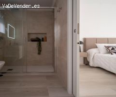 Exclusivo Adosado en Avileses con Terrazas y Piscina Propia