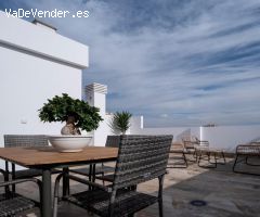 Exclusivo Adosado en Avileses con Terrazas y Piscina Propia