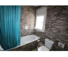 CASA LUMINOSA PISCINA JARDIN PLANO