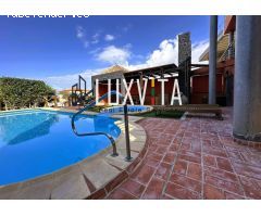 Exclusiva villa de lujo en El Madroñal – Tu oasis privado en Tenerife Sur con piscina y vistas de