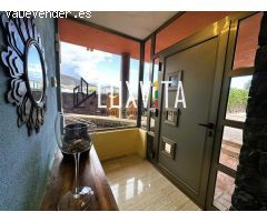 Exclusiva villa de lujo en El Madroñal – Tu oasis privado en Tenerife Sur con piscina y vistas de