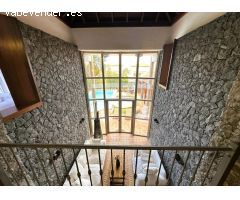 Exclusiva villa de lujo en El Madroñal – Tu oasis privado en Tenerife Sur con piscina y vistas de