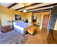 Exclusiva villa de lujo en El Madroñal – Tu oasis privado en Tenerife Sur con piscina y vistas de