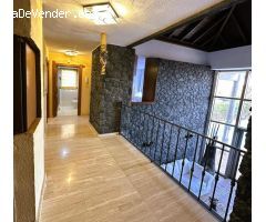Exclusiva villa de lujo en El Madroñal – Tu oasis privado en Tenerife Sur con piscina y vistas de