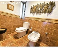 Exclusiva villa de lujo en El Madroñal – Tu oasis privado en Tenerife Sur con piscina y vistas de