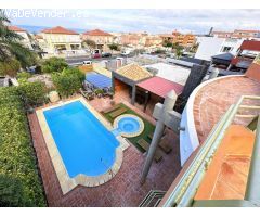 Exclusiva villa de lujo en El Madroñal – Tu oasis privado en Tenerife Sur con piscina y vistas de