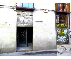 LOCAL COMERCIAL EN CALLE BAILEN DE MADRID