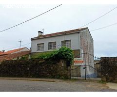 Casa de 2 plantas con terreno