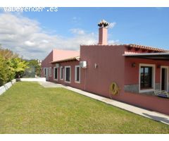 FANTASTICA VILLA UBICADA A 5 MINUTOS DE LA CIUDAD. FINCA DE 10.000 M2