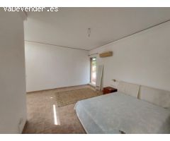 ¡Bienvenidos a esta Villa en el Moralet, Alicante!