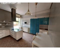 ¡Bienvenidos a esta Villa en el Moralet, Alicante!