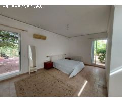 ¡Bienvenidos a esta Villa en el Moralet, Alicante!