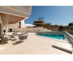 Lujosa villa en Campoamor (Alicante)