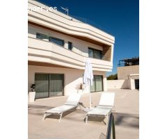 Lujosa villa en Campoamor (Alicante)