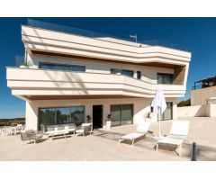 Lujosa villa en Campoamor (Alicante)