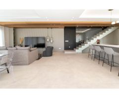 Lujosa villa en Campoamor (Alicante)