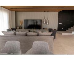 Lujosa villa en Campoamor (Alicante)