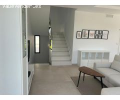 Elegante villa en la playa de Muchavista