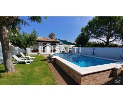 MAGNIFICO CHALET EN SANCTI PETRI