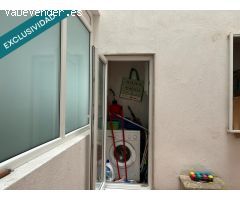 SAFTI  vende en Aldán : Dúplex de 3 habitaciones, terraza, garaje a pocos metros de la playa de Vi