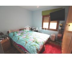 Preciosa casa con piscina y vistas despejadas!!