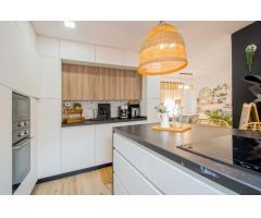 Gran vivienda adosada en Bormujos, junto Polideportivo Municipal!!!