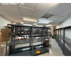 Se vende bajo comercial en Centro Comercial Área Central -Santiago de Compostela de 110m2, ubicado 