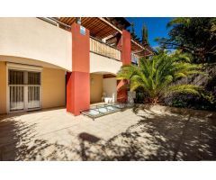 Exclusiva Villa en El Rincón, Los Cristianos – Vistas al Mar, Terrazas y Jacuzzi Privado