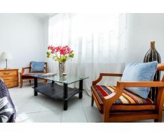 Exclusiva Villa en El Rincón, Los Cristianos – Vistas al Mar, Terrazas y Jacuzzi Privado
