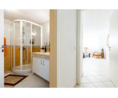 Exclusiva Villa en El Rincón, Los Cristianos – Vistas al Mar, Terrazas y Jacuzzi Privado