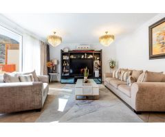 Exclusiva Villa en El Rincón, Los Cristianos – Vistas al Mar, Terrazas y Jacuzzi Privado