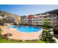 Exclusiva Villa en El Rincón, Los Cristianos – Vistas al Mar, Terrazas y Jacuzzi Privado