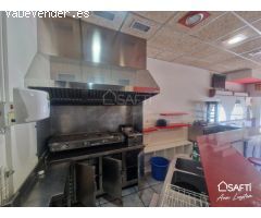 Local comercial en venta en Roses al lado del cine