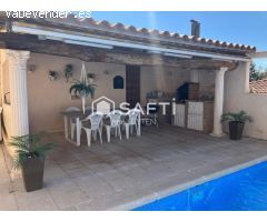 Casa con dos viviendas en venta Mas Fumats Roses