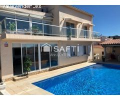 Casa con dos viviendas en venta Mas Fumats Roses