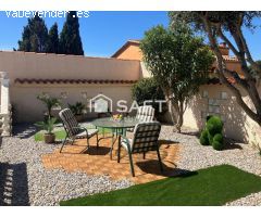 Casa con dos viviendas en venta Mas Fumats Roses