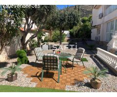 Casa con dos viviendas en venta Mas Fumats Roses