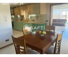 Casa con dos viviendas en venta Mas Fumats Roses