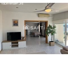 Casa con dos viviendas en venta Mas Fumats Roses