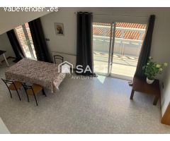 Casa con dos viviendas en venta Mas Fumats Roses