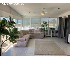 Casa con dos viviendas en venta Mas Fumats Roses