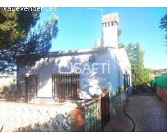 Venta de dos Lejíos juntos en la zona de la Zafrilla EL Ejido. Suman 3250m2 con casa y piscina. Exc