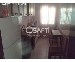 Venta de dos Lejíos juntos en la zona de la Zafrilla EL Ejido. Suman 3250m2 con casa y piscina. Exc