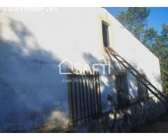 Venta de dos Lejíos juntos en la zona de la Zafrilla EL Ejido. Suman 3250m2 con casa y piscina. Exc