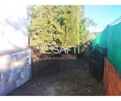 Venta de dos Lejíos juntos en la zona de la Zafrilla EL Ejido. Suman 3250m2 con casa y piscina. Exc