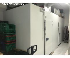 Traspaso por 174.500 euros + leasing y alquiler