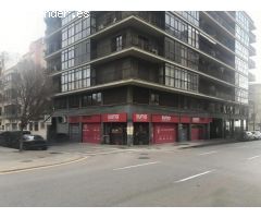Traspaso por 174.500 euros + leasing y alquiler