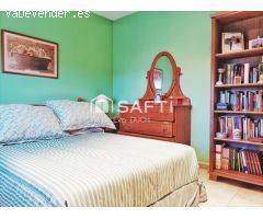 Magnífica casa unifamiliar con piscina en venta en Aiguaviva Parc