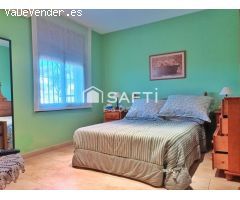 Magnífica casa unifamiliar con piscina en venta en Aiguaviva Parc